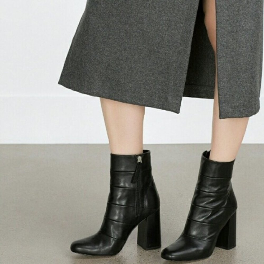 Zara Basics Faux Leather Black Moto Ankle Block Heel Booties Boots Size 37 (6.5) - Picture 2 of 7